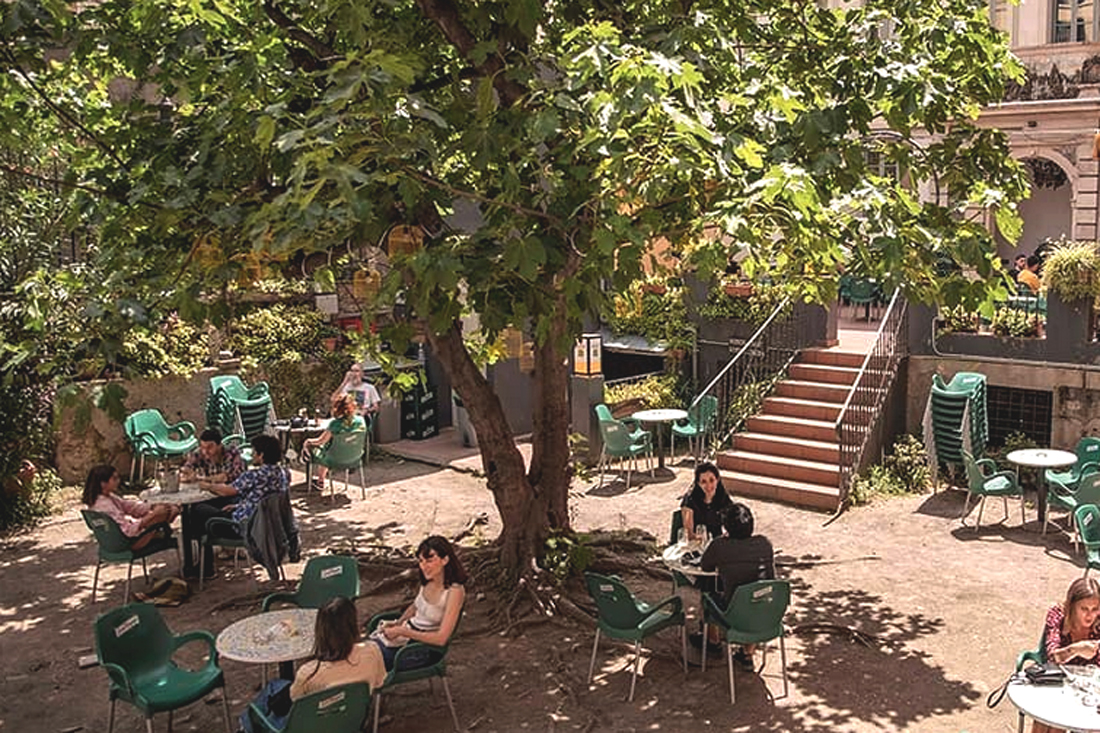 antic-teatre-patio-barcelona